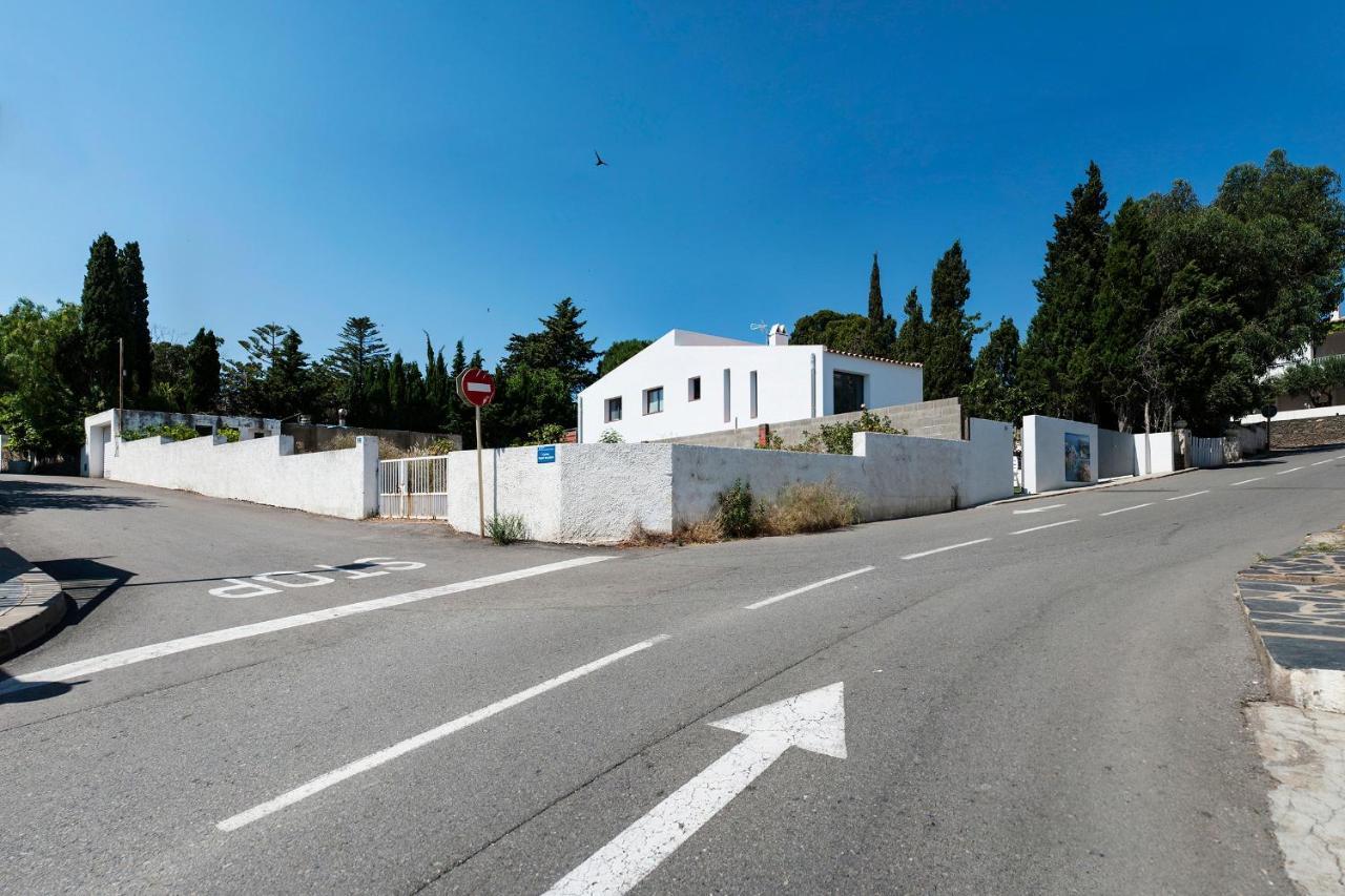 Apartamento Con Jardincito En El Centro De Cadaques Ngoại thất bức ảnh